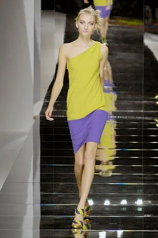 Look 10